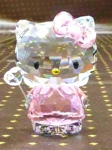 Swarovski hello kitty - hello, fee